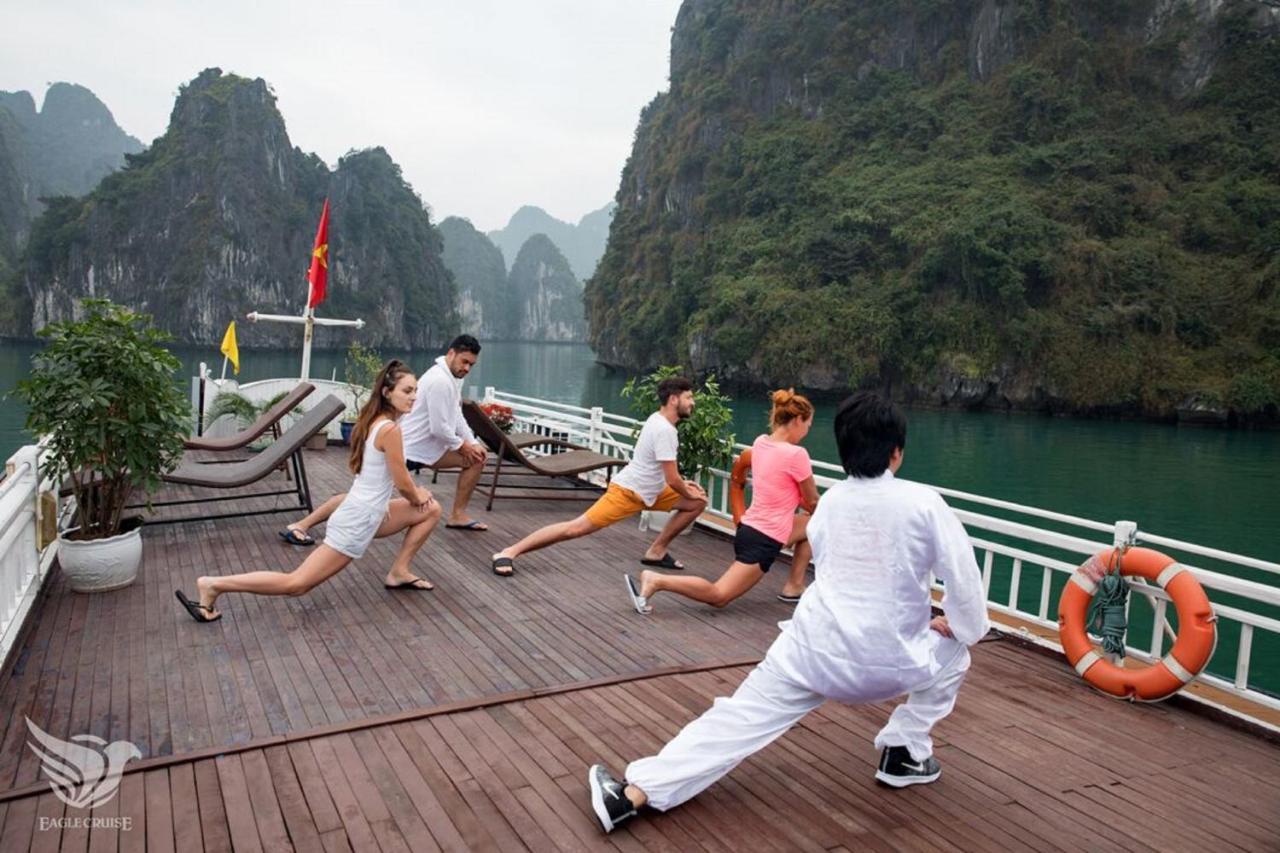 Отель Halong Lavender Cruises Халонг Экстерьер фото